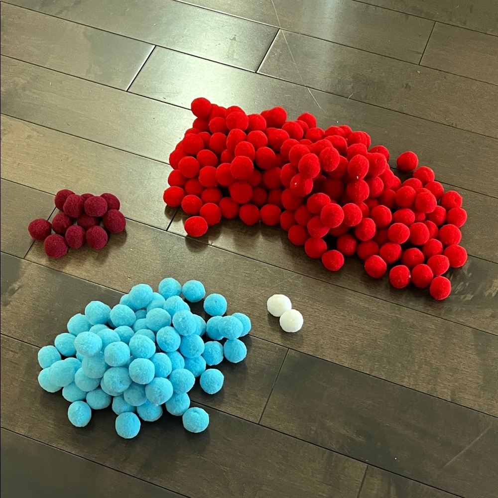 Colorful Pom Pom Set - Red, Blue, White